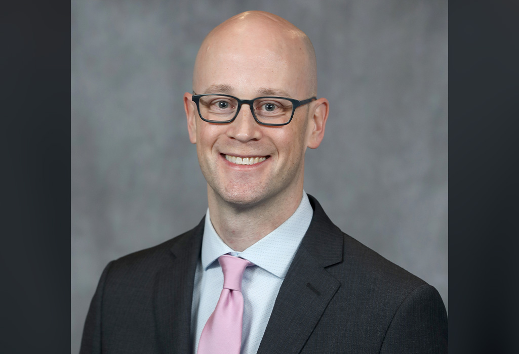 Stony Brook School of Dental Medicine Appoints Howe Associate Dean for